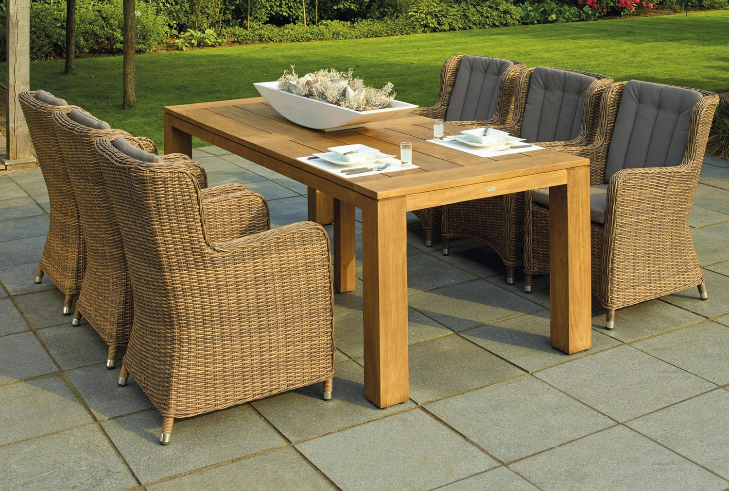 Lawn & Patio